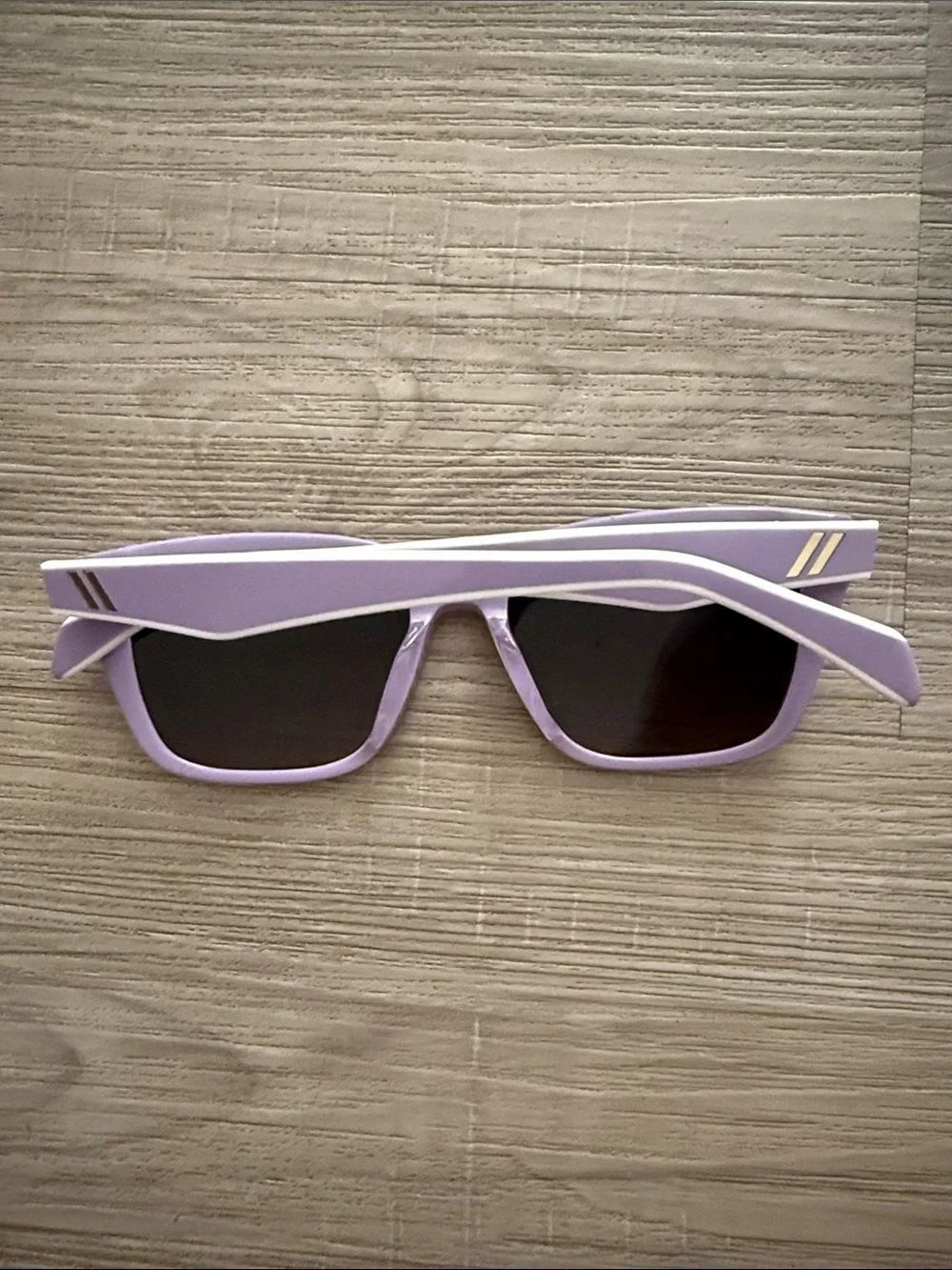 Lilac Cat-Eye Sunglasses for Women - Chic UV Sunglasses